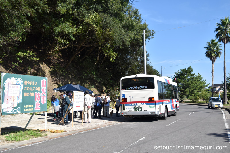 本島 瀬戸内国際芸術祭2016で導入されたシャトルバス