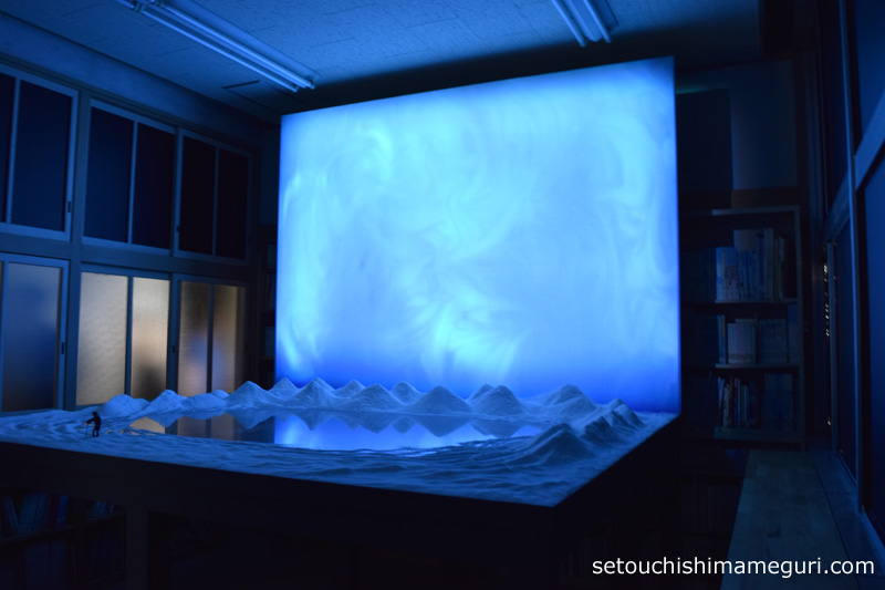 沙弥島【月と塩をめぐる3つの作品】レオニード・チシコフ